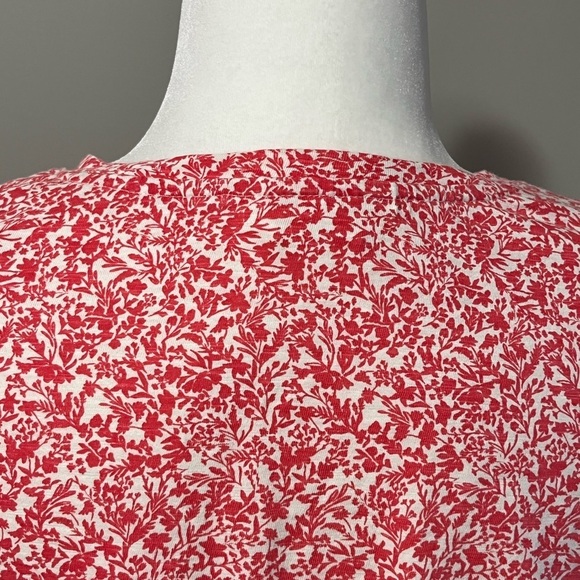Part Two GesinasPW Short Sleeve V-Neck Leaf Floral Pattern Top - Picture 8 of 11